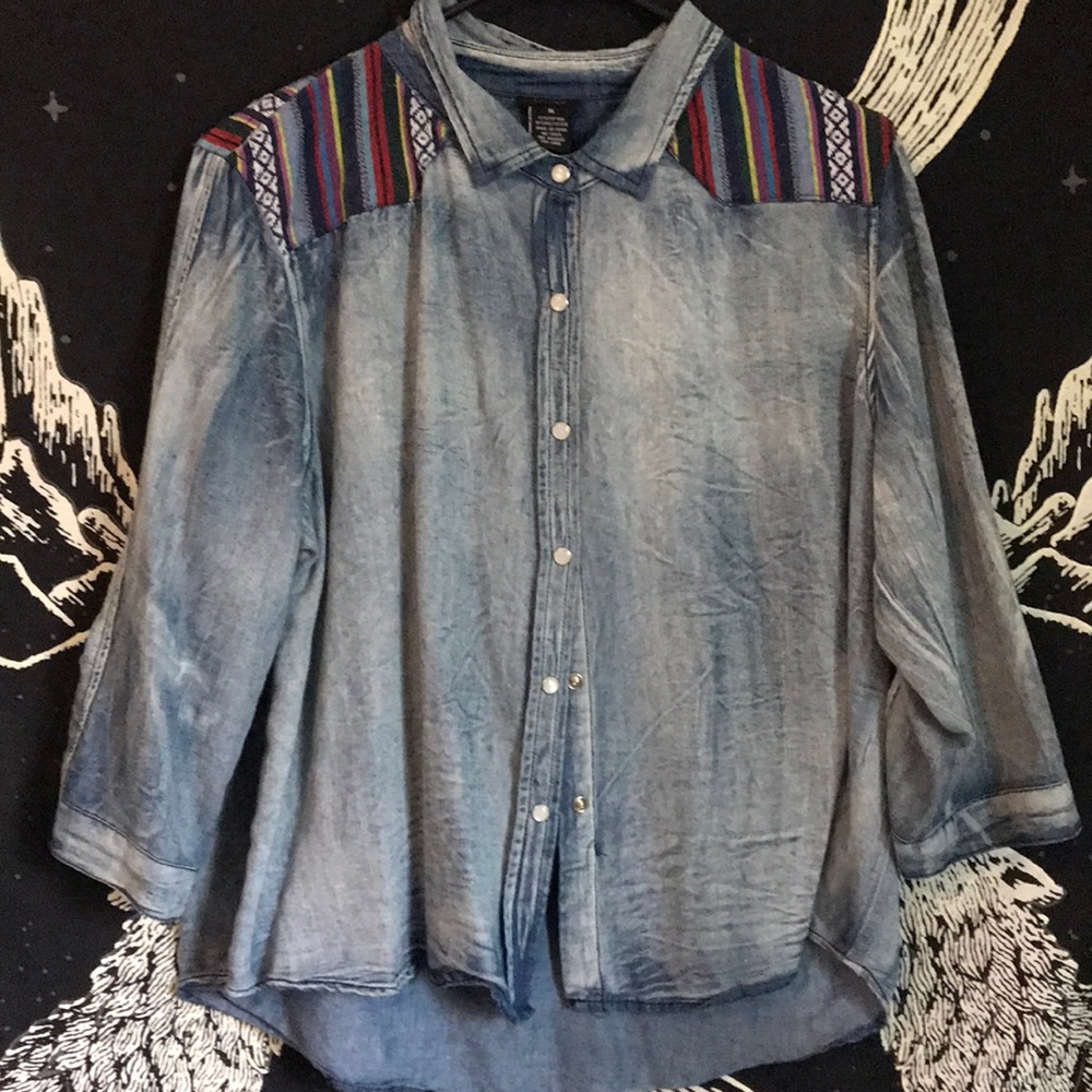 Rue 21 denim button down shirt